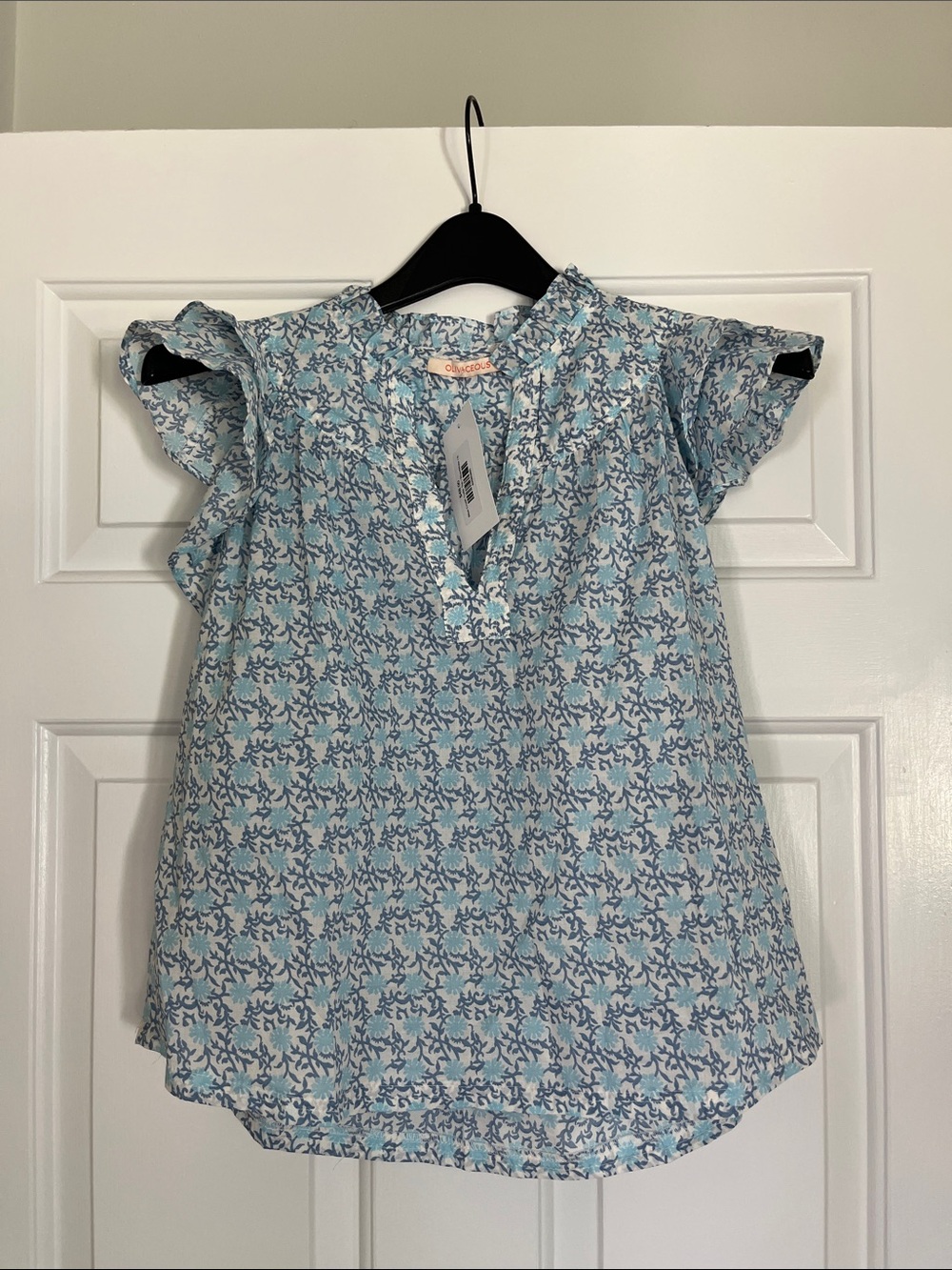 Olivaceous Blue and White Floral Ruffle Blouse